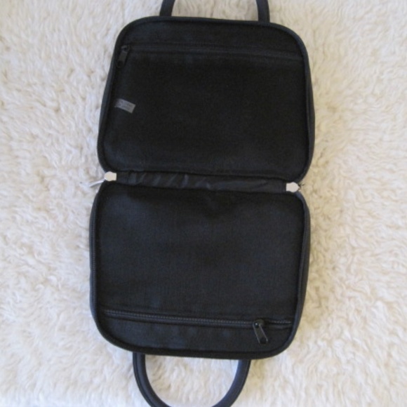 Holt Renfrew Cosmetic Bag - Picture 4 of 6